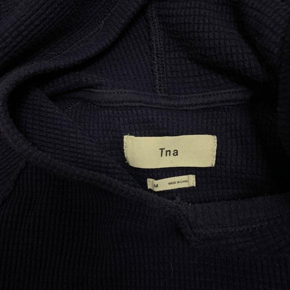 TNA waffle light hoodie - Picture 1 of 2